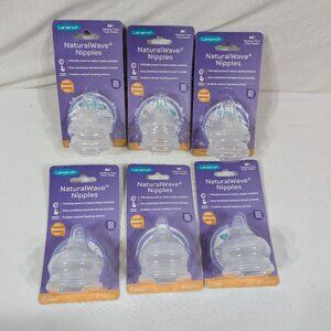 Lansinoh Natural Wave bottle Nipples Medium Flow